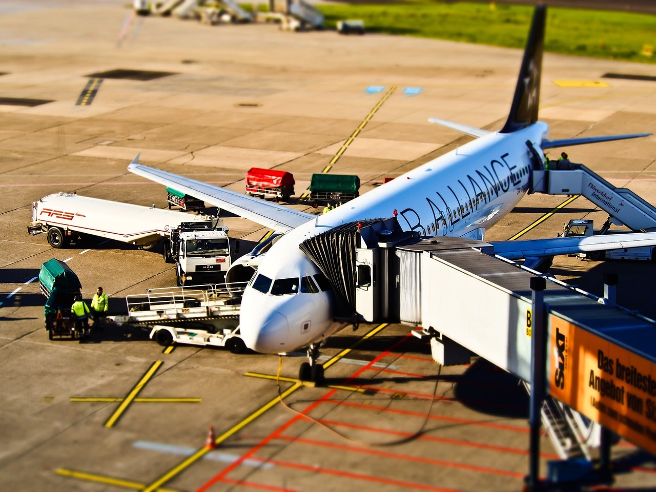 Hur kan flygplatser minska flygplatspersonal runt start- och landningsbanor – fyra Lösningar: